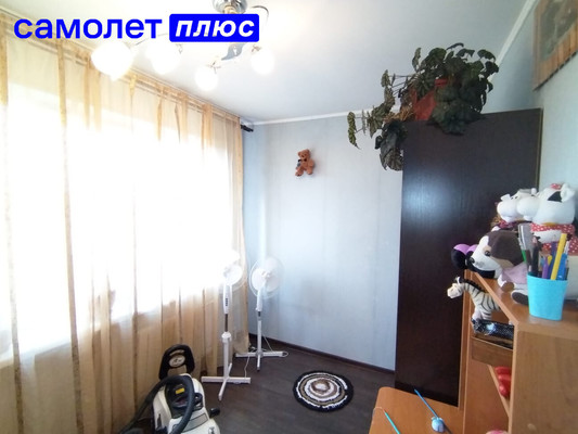Продам трехкомнатную (3-комн.) квартиру, Тихонова ул, 5, Фокино г