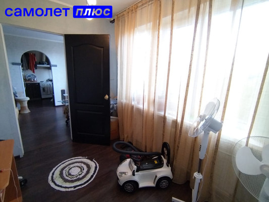 Продам трехкомнатную (3-комн.) квартиру, Тихонова ул, 5, Фокино г