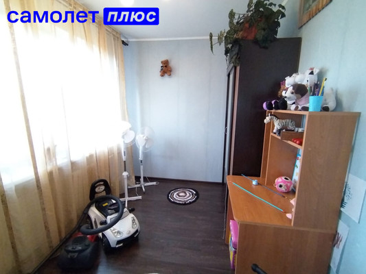 Продам трехкомнатную (3-комн.) квартиру, Тихонова ул, 5, Фокино г