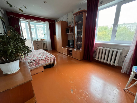 Продам двухкомнатную (2-комн.) квартиру, Ключевая ул, 6, Фокино г