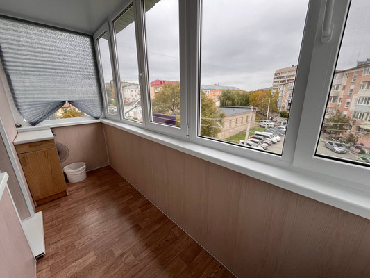 Продам двухкомнатную (2-комн.) квартиру, Ключевая ул, 6, Фокино г