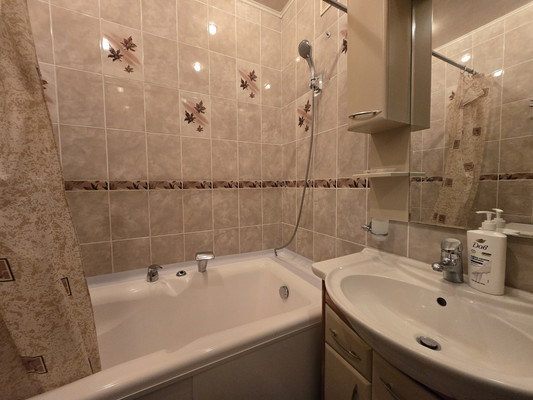 Сдам двухкомнатную (2-комн.) квартиру, Калинина ул, 48, Ступино г