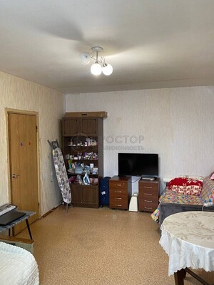 Продам однокомнатную (1-комн.) квартиру, Новочеркасский б-р, 21, Москва г