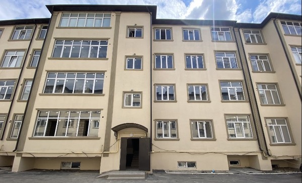 Продам двухкомнатную (2-комн.) квартиру, 2-я Надречная ул, 126, Нальчик г