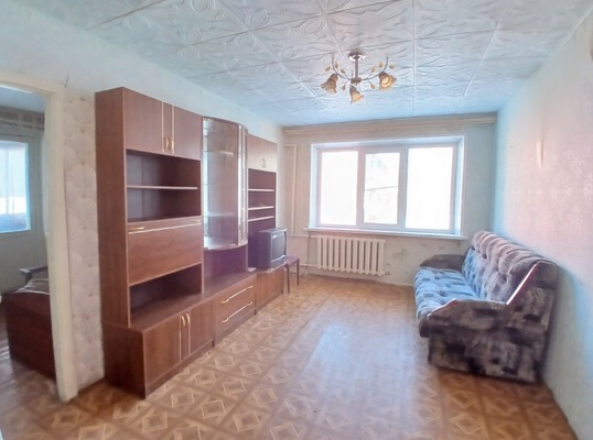 Продам двухкомнатную (2-комн.) квартиру, Центральная ул, 1, Безлычное д