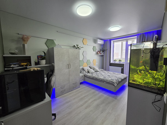 Продам трехкомнатную (3-комн.) квартиру, Чернякова ул, 3, Йошкар-Ола г