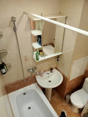 Продам однокомнатную (1-комн.) квартиру, 2-я Вольская ул, 26, Москва г