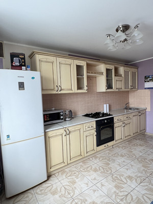 Продам двухкомнатную (2-комн.) квартиру, Лозицкой ул, 1, Пенза г