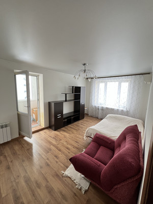 Продам двухкомнатную (2-комн.) квартиру, Лозицкой ул, 1, Пенза г