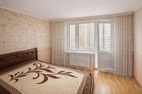 Продам трехкомнатную (3-комн.) квартиру, Главмосстроя ул, 10, Москва г