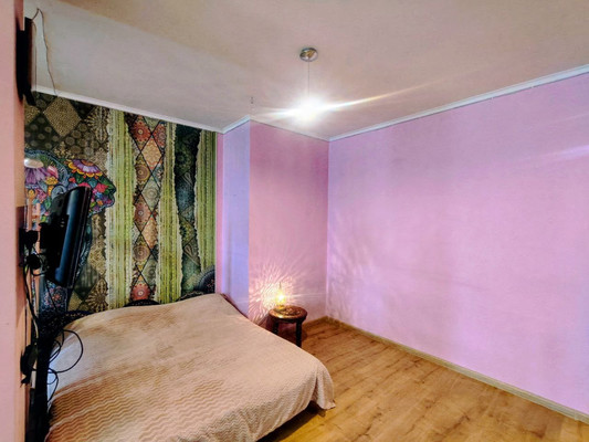 Продам трехкомнатную (3-комн.) квартиру, Александра Грина б-р, 1, Санкт-Петербург г