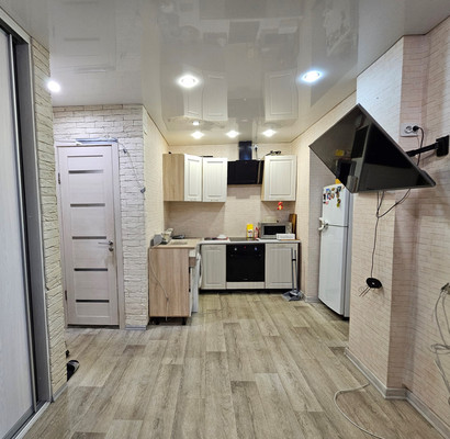 Продам двухкомнатную (2-комн.) квартиру, Парковая ул, 92ка, Ханты-Мансийск г