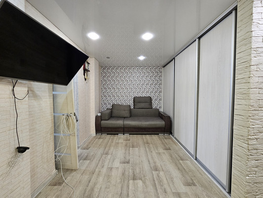 Продам двухкомнатную (2-комн.) квартиру, Парковая ул, 92ка, Ханты-Мансийск г