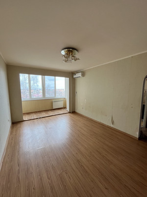 Продам трехкомнатную (3-комн.) квартиру, Черникова ул, 22, Волгодонск г