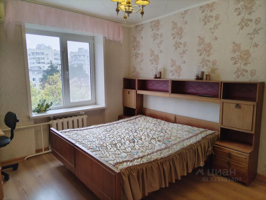 Продам трехкомнатную (3-комн.) квартиру, Новороссийская ул, 259, Анапа г