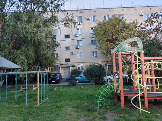 Продам трехкомнатную (3-комн.) квартиру, Новороссийская ул, 259, Анапа г