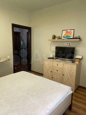 Продам трехкомнатную (3-комн.) квартиру, Белорусский проезд, 8и, Анапа г