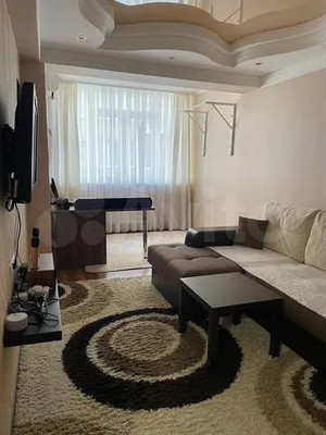 Продам трехкомнатную (3-комн.) квартиру, Белорусский проезд, 8и, Анапа г