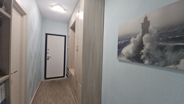 Продам двухкомнатную (2-комн.) квартиру, Адмирала Лазарева ул, 42к1, Москва г