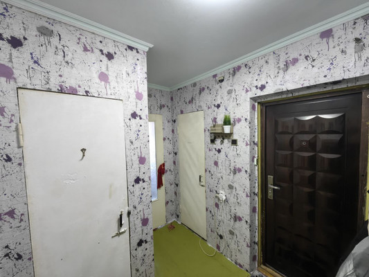 Продам однокомнатную (1-комн.) квартиру, Орджоникидзе ул, 9кб, Геленджик г