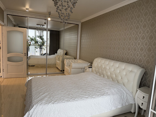 Продам трехкомнатную (3-комн.) квартиру, ГСК-2 Юбилейный тер, 2А, Подольской машинно-испытательной станции п