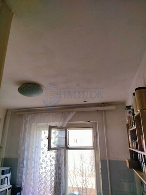 Продам трехкомнатную (3-комн.) квартиру, Железнодорожников ул, 8, Красноярск г