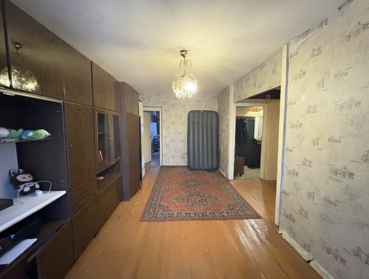 Продам двухкомнатную (2-комн.) квартиру, Пионерская ул, 20/7, Бородино д