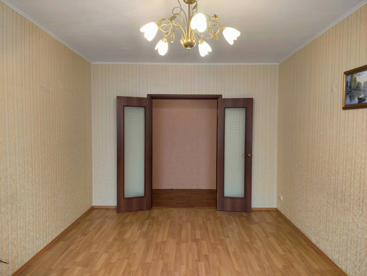 Продам трехкомнатную (3-комн.) квартиру, Зорге ул, 27/4, Ростов-на-Дону г