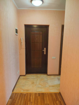 Продам трехкомнатную (3-комн.) квартиру, Зорге ул, 27/4, Ростов-на-Дону г