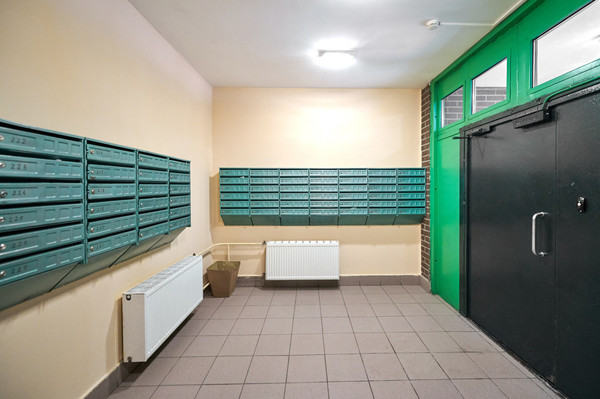 Продам однокомнатную (1-комн.) квартиру, Ягодная ул, 8к3, Москва г