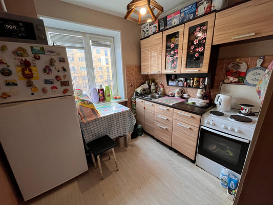 Продам двухкомнатную (2-комн.) квартиру, Усатого ул, 27, Фокино г