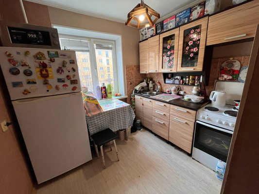 Продам двухкомнатную (2-комн.) квартиру, Усатого ул, 27, Фокино г