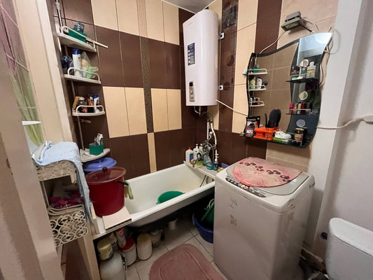 Продам двухкомнатную (2-комн.) квартиру, Усатого ул, 27, Фокино г