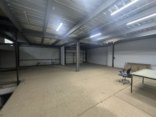 Сдам склад 330 м2, Старо-Кузьмихинская ул, 91/1, Иркутск г