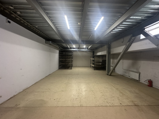 Сдам склад 330 м2, Старо-Кузьмихинская ул, 91/1, Иркутск г