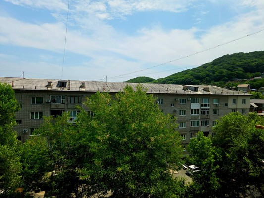 Продам двухкомнатную (2-комн.) квартиру, Нахимовская ул, 35, Находка г