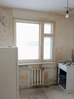 Продам трехкомнатную (3-комн.) квартиру, Молодежная ул, 17, Савино д