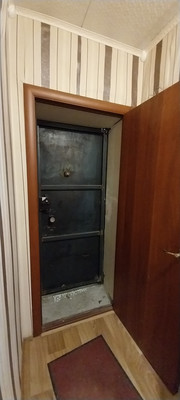 Продам двухкомнатную (2-комн.) квартиру, Василевского ул, 4, Челябинск г