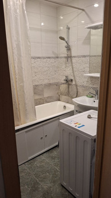 Сдам двухкомнатную (2-комн.) квартиру, Михаила Дудина ул, 25к1, Парголово п