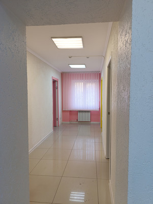 Сдам коммерческое помещение 98,4 м2, Серпуховская ул, 37-41А, Калининград г