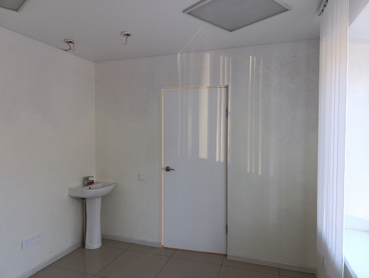 Сдам коммерческое помещение 98,4 м2, Серпуховская ул, 37-41А, Калининград г