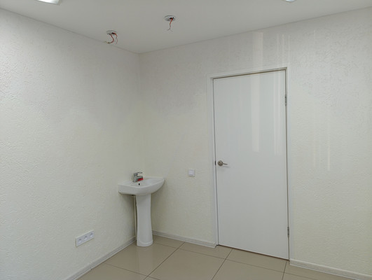 Сдам коммерческое помещение 98,4 м2, Серпуховская ул, 37-41А, Калининград г