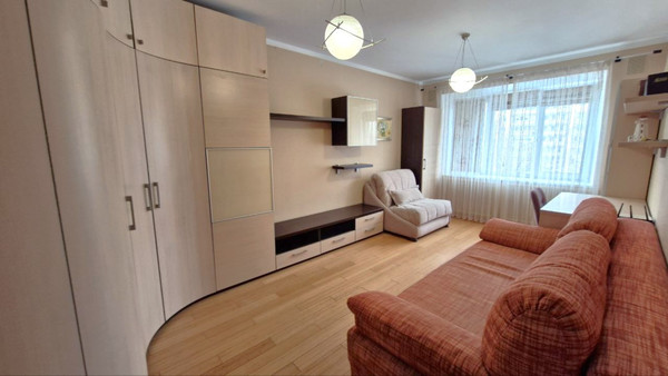 Продам трехкомнатную (3-комн.) квартиру, Октябрьский пр-кт, 21кА, Подольск г