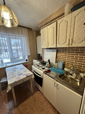 Продам двухкомнатную (2-комн.) квартиру, Культуры ул, 5, Красный Бор гп