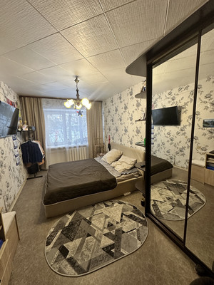 Продам двухкомнатную (2-комн.) квартиру, Культуры ул, 5, Красный Бор гп