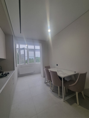 Продам двухкомнатную (2-комн.) квартиру, Мовсисяна ул, 9, Нальчик г