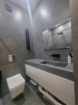 Продам двухкомнатную (2-комн.) квартиру, Мовсисяна ул, 9, Нальчик г