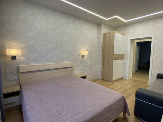 Продам двухкомнатную (2-комн.) квартиру, К.Маркса ул, 128, Калининград г