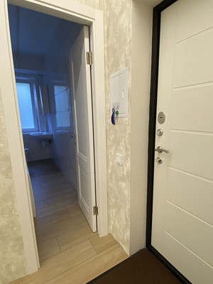 Продам двухкомнатную (2-комн.) квартиру, К.Маркса ул, 128, Калининград г