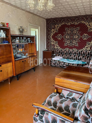 Продам трехкомнатную (3-комн.) квартиру, Чапаева ул, 12, Каневская ст-ца